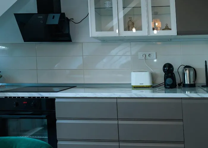 Апартаменти B Бухарест